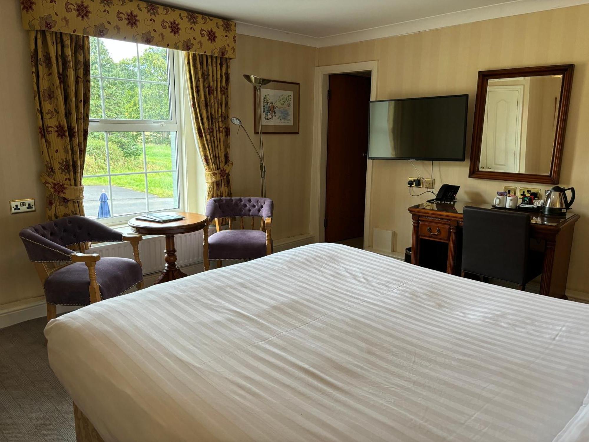 Lake District Castle Inn Bassenthwaite Buitenkant foto